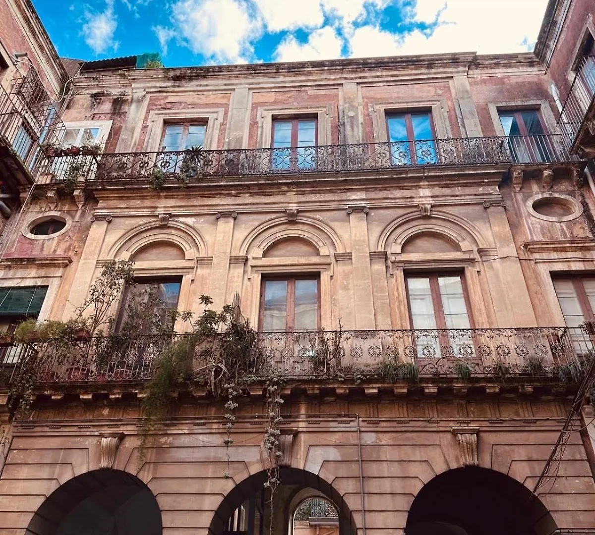 Exclusive Catania Suite